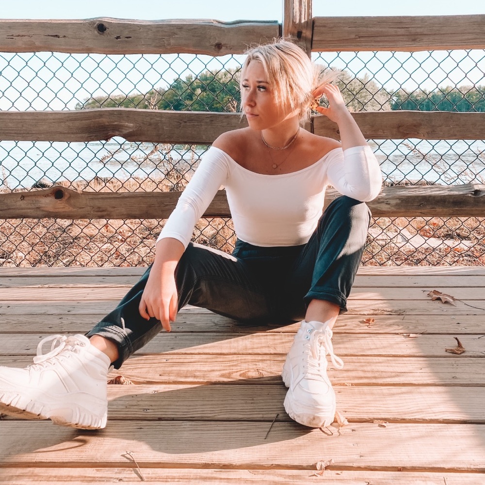 Meet your Posher, Mikayla